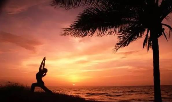 瑜伽一呼一吸，瑜伽一呼一吸之间的美言
