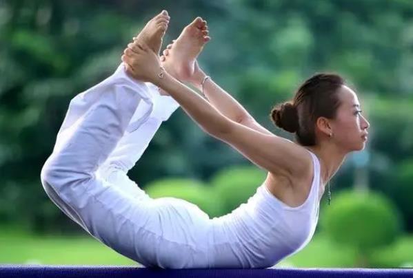 为什么练瑜伽人反而老得更快，瑜伽起源真的
